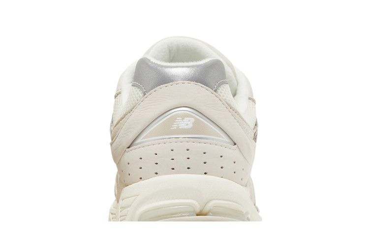Кроссовки New Balance 2002R 'Linen Fog'