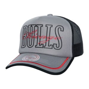 Mitchell-Ness-Team-Royalty-Trucker-Chicago-Bulls-Hat-300x300