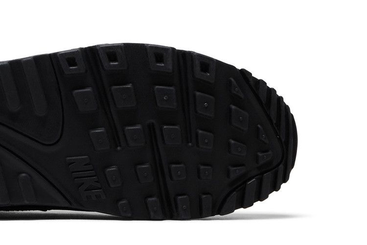 Кроссовки Nike Air Max 90 Essential 'Triple Black'