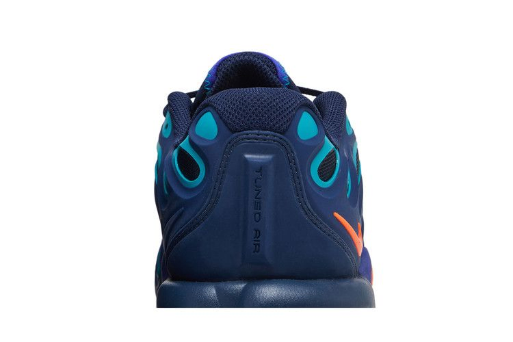 air-max-plus-drift-midnight-navy-fd4290-400_06