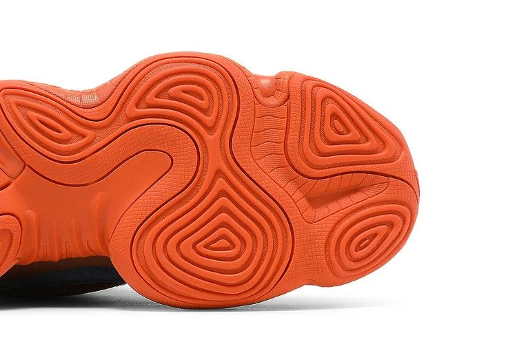 Krossovki-adidas-Yeezy-500-High-Tactical-Orange-4