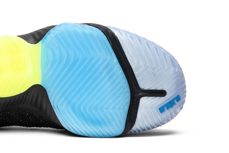 lebron-16-gs-i-promise-aq2465-004_04
