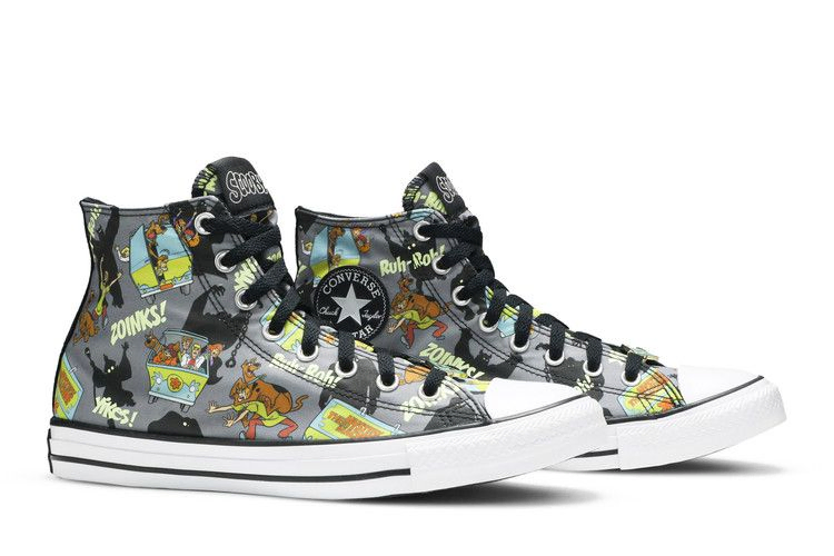 scooby-doo-x-chuck-taylor-all-star-high-chased-by-ghosts-169073c_07