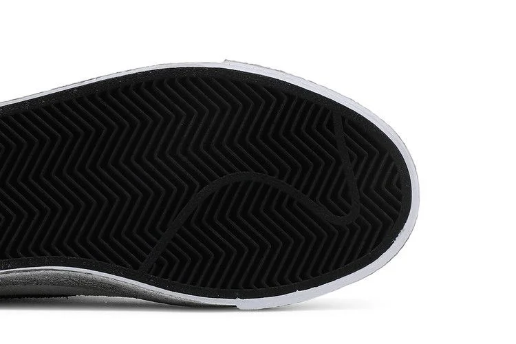 Кроссовки Nike Zoom Blazer Mid Premium SB 'Faded Pack - Grey Fog Black'
