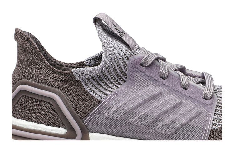 wmns-ultraboost-19-soft-vision-g27490_01