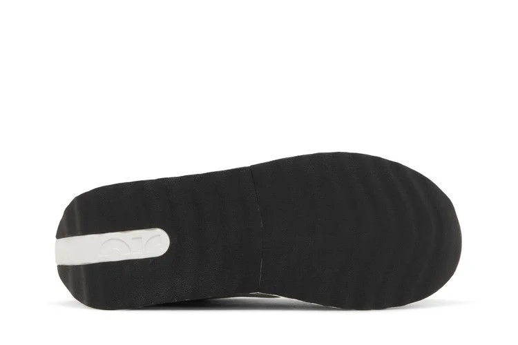 Кроссовки Nike Air Max Dawn GS 'Black White'