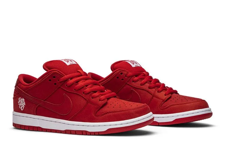 Krossovki-Girls-Dont-Cry-x-Nike-Dunk-Low-Pro-SB-QS-Coming-Back-Home-7