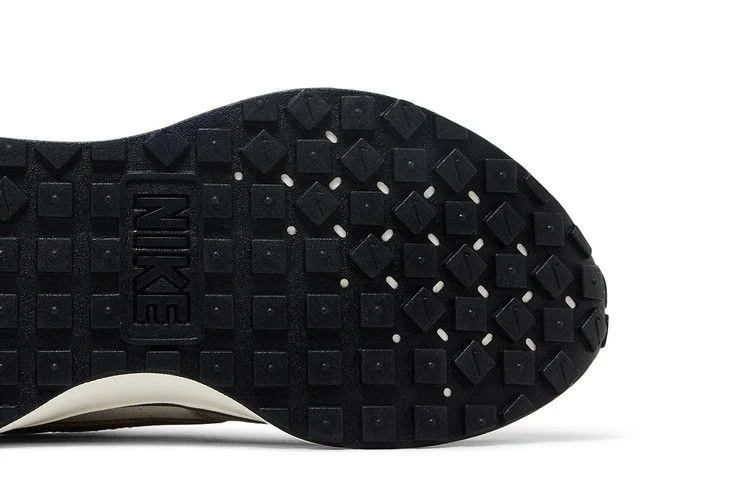 Кроссовки Nike Wmns Phoenix Waffle 'Mink Brown'