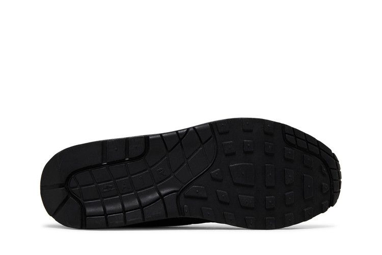 Кроссовки Nike Air Max 1 Essential 'Triple Black'