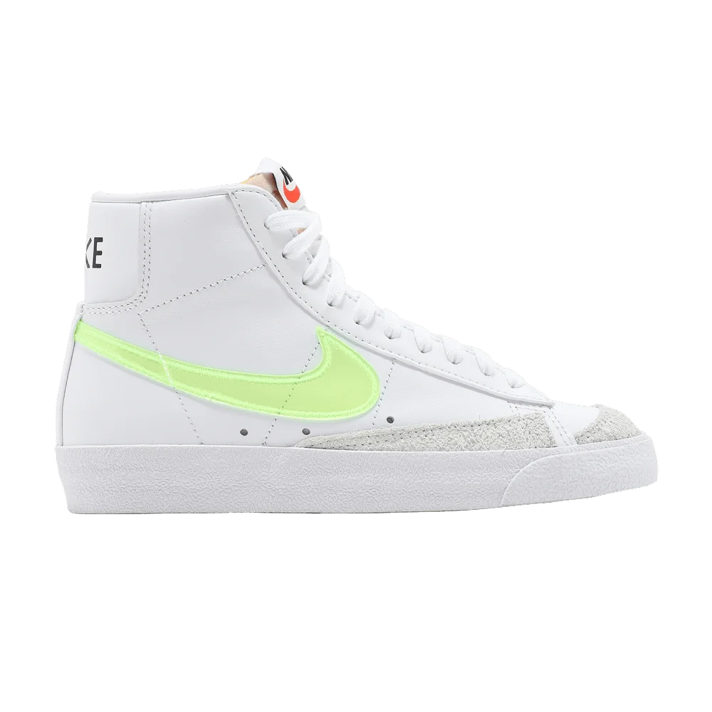 Krossovki-Nike-Wmns-Blazer-Mid-77-Essential-White-Volt