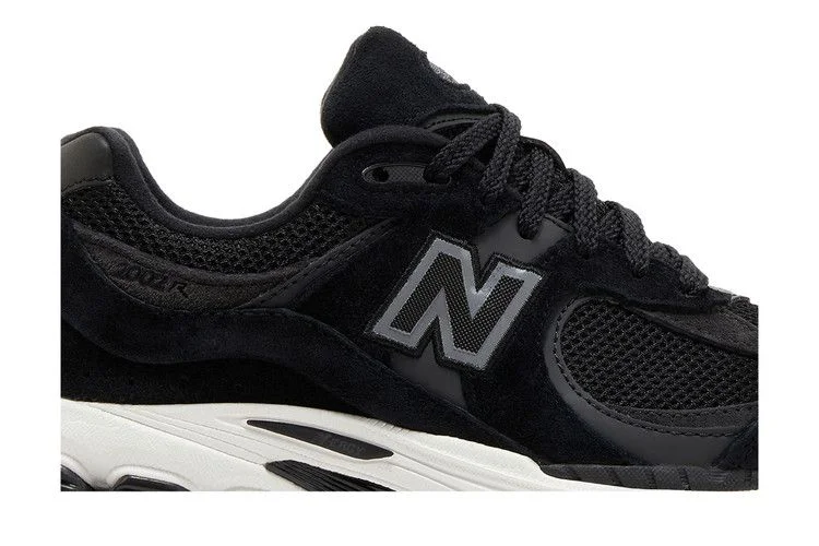 Кроссовки New Balance 2002R 'Black Gunmetal'