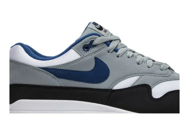 Krossovki-Nike-Air-Max-1-Gym-Blue-1