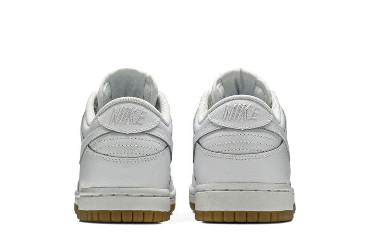 Кроссовки Nike Wmns Dunk Low 'White Gum'