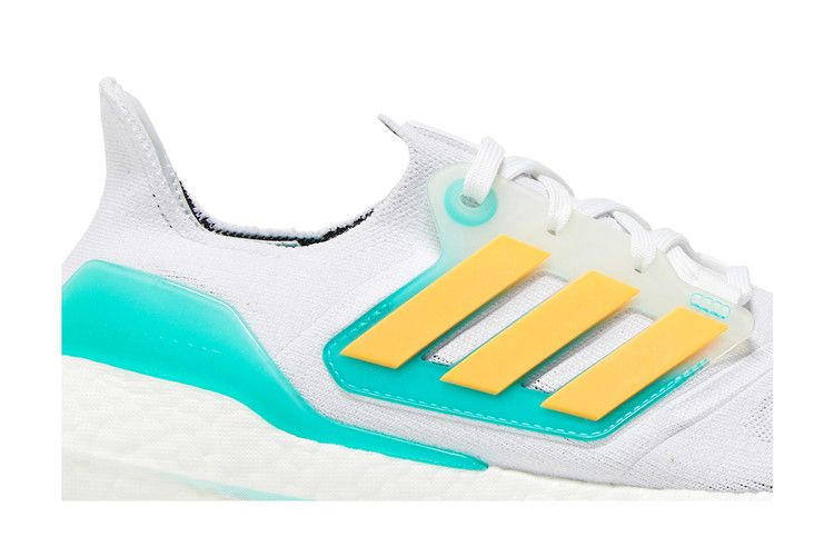 ultraboost-22-white-mint-rush-gx5463_01-1