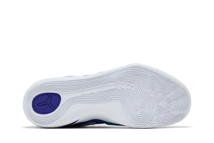 Krossovki-Nike-Kobe-9-Elite-Low-Hornets-3