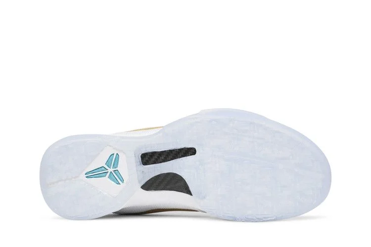 Krossovki-Undefeated-x-Nike-Zoom-Kobe-5-Protro-What-If-Pack-Special-Box-4