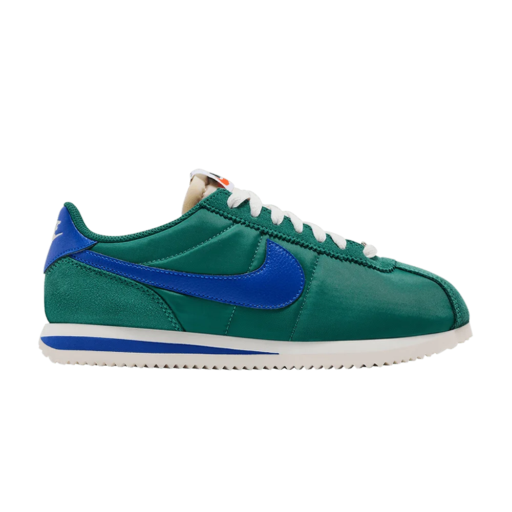 Krossovki-Nike-Wmns-Cortez-Evergreen-Aura-Hyper-Royal