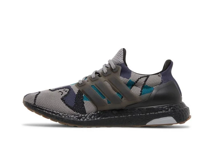Krossovki-Mark-Gonzales-x-adidas-Ultra-Boost-Shmoo-2