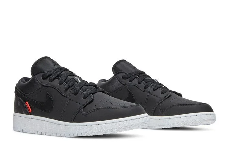 Krossovki-Paris-Saint-Germain-x-Air-Jordan-1-Low-BG-7