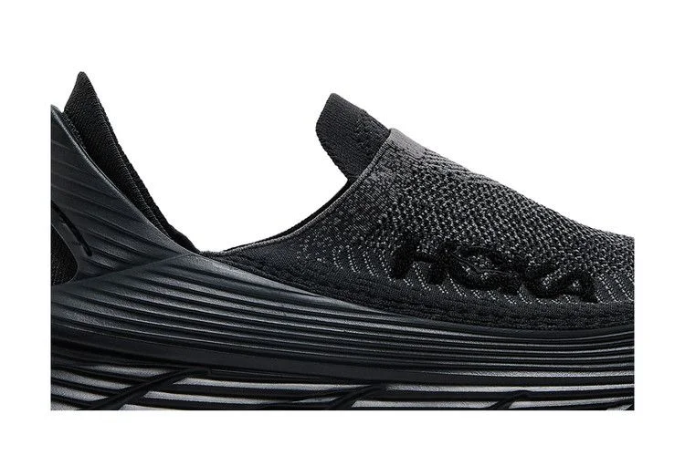 Krossovki-HOKA-Restore-TC-Black-1