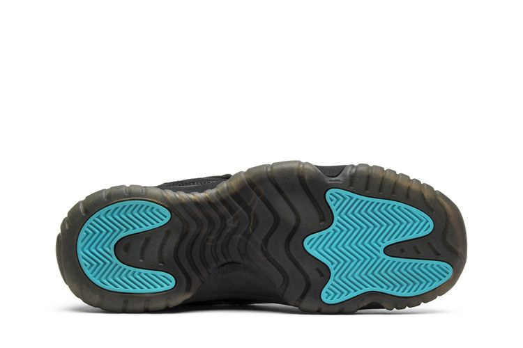 air-jordan-11-retro-gs-gamma-blue-378038-006_03