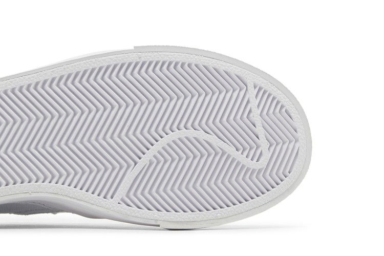 wmns-court-legacy-slip-on-football-grey-cw6540-001_04