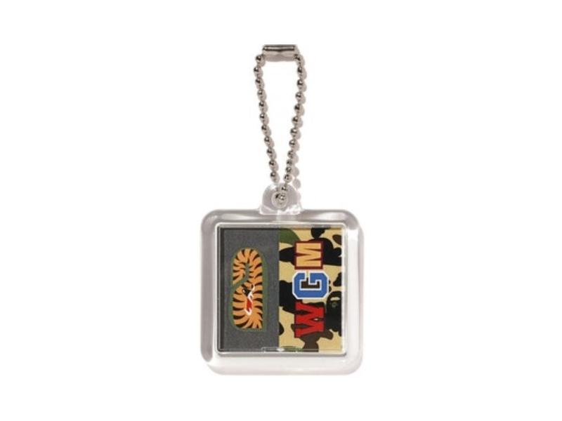 BAPE-1st-Camo-Shark-Keychain-Yellow-1
