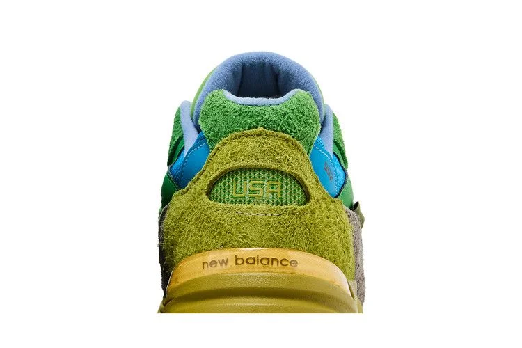 Krossovki-Salehe-Bembury-x-New-Balance-992-Made-in-USA-Calm-Be-The-Crater-6