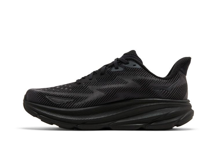 wmns-clifton-9-triple-black-1127896-bblc_02