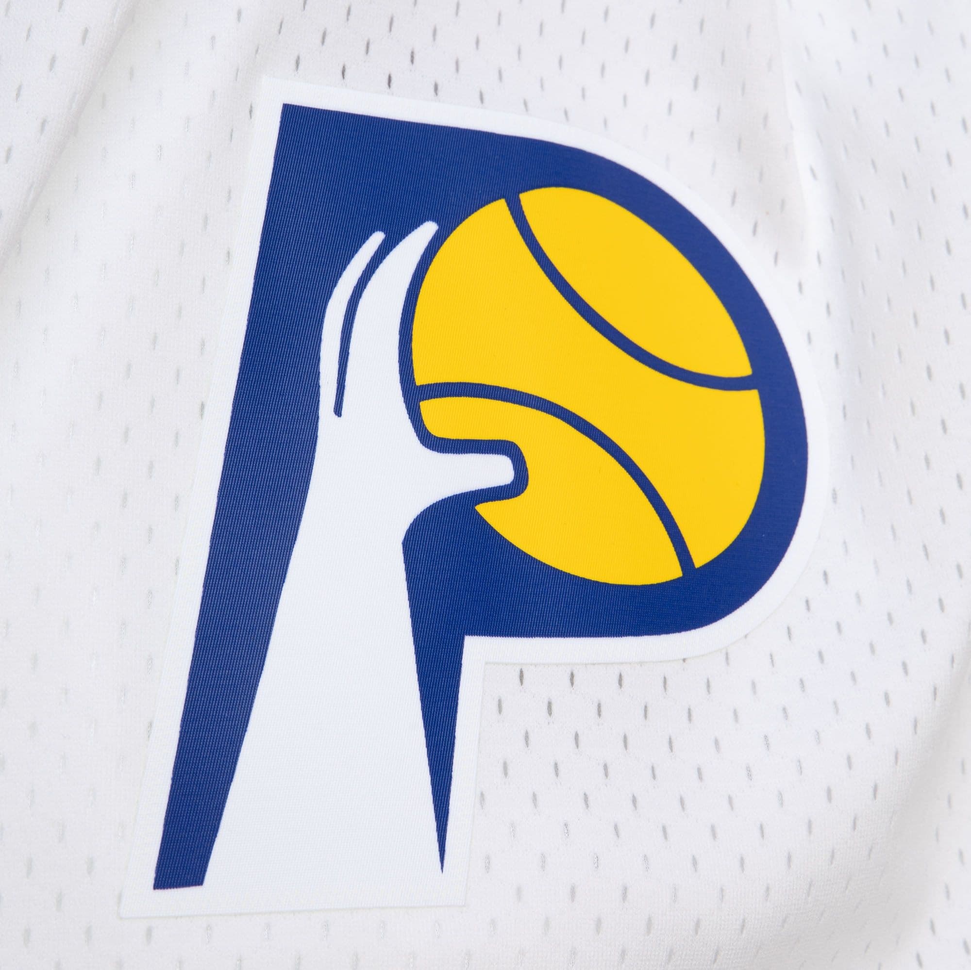 Спортивные шорты Mitchell & Ness Swingman Indiana Pacers White 2003-04 Shorts