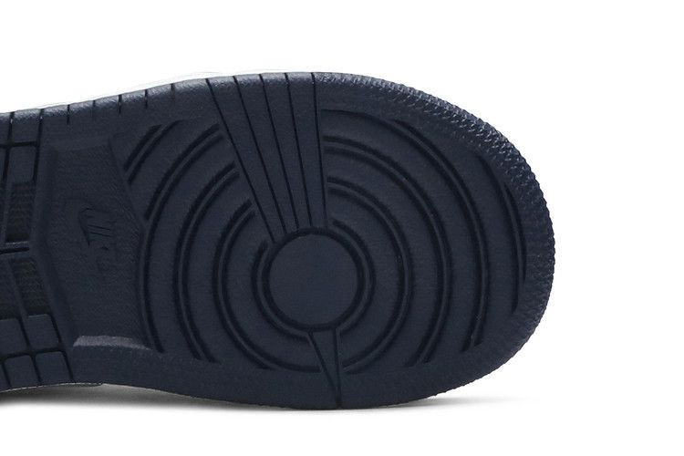 air-jordan-1-retro-high-co-jp-td-midnight-navy-aq2665-141_04