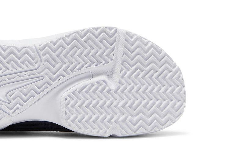 Кроссовки Nike LeBron Witness 6 GS 'Black Dark Obsidian'