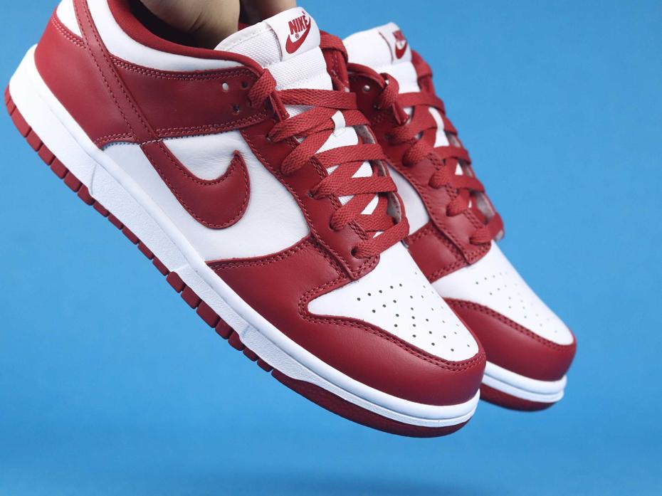 Nike-Dunk-Low-St.-Johns-University-Red-2020-8