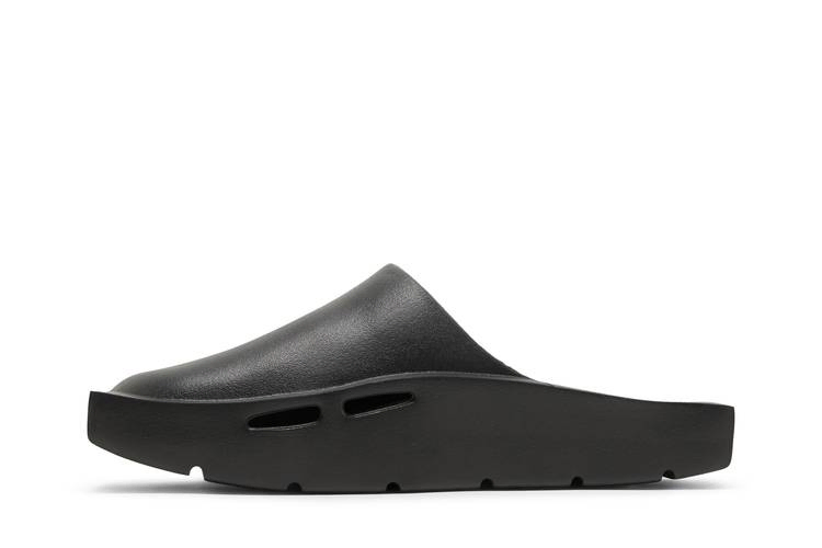 billie-eilish-x-wmns-jordan-hex-mule-black-dq8337-001_02