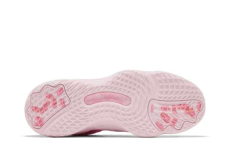 Krossovki-adidas-D.O.N.-Issue-3-GCA-Light-Pink-3