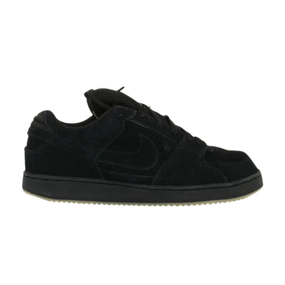Krossovki-Nike-Team-Edition-Sb