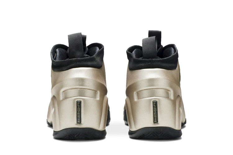 air-flightposite-kg-2010-release-386160-001_05