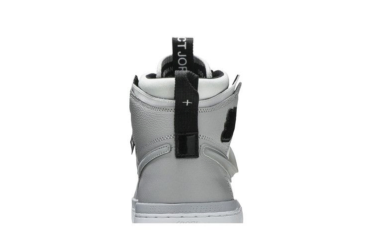 Кроссовки Air Jordan 1 React High 'Grey Fog'