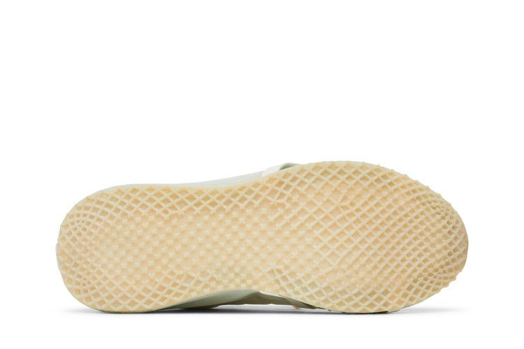 y-3-runner-4d-iow-mid-core-white-gz9142_03
