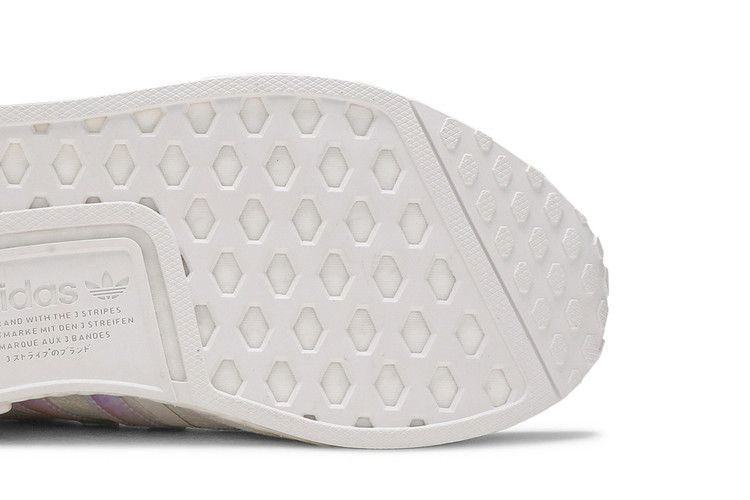 wmns-nmd_r1-white-iridescent-fy1263_04