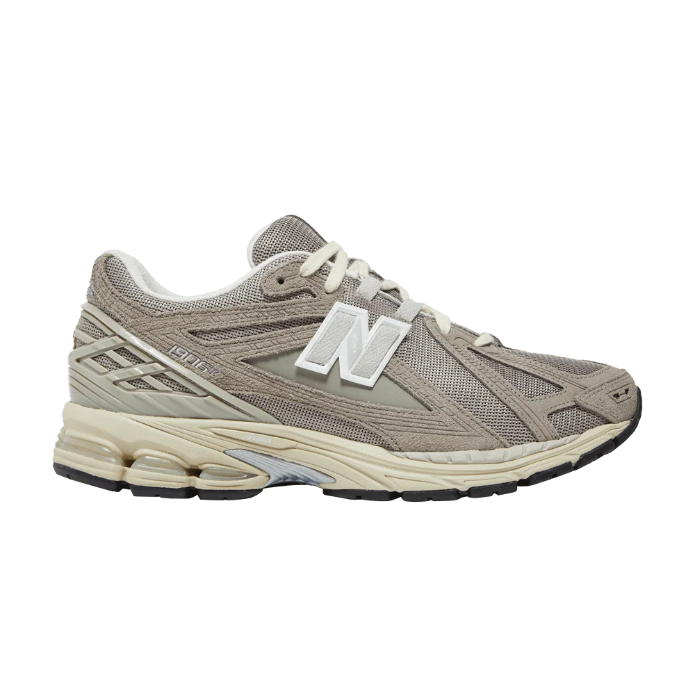 Krossovki-New-Balance-1906R-Beige-Cream