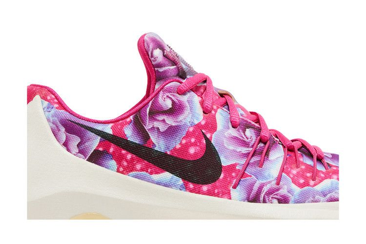 kd-8-gs-aunt-pearl-837786-603_01