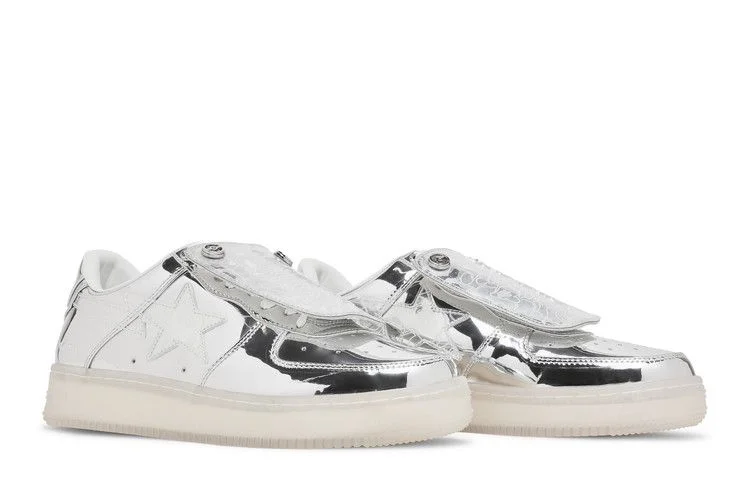Krossovki-Hajime-Sorayama-x-Bapesta-Silver-7
