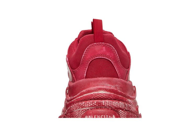Кроссовки Balenciaga Triple S Sneaker 'Dark Red'