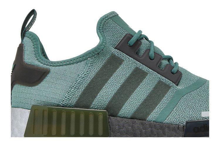 Кроссовки adidas NMD_R1 'Tech Emerald Black'