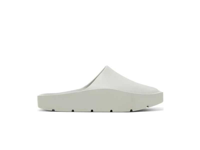 Шлёпанцы Wmns Air Jordan Hex Mule Light Silver