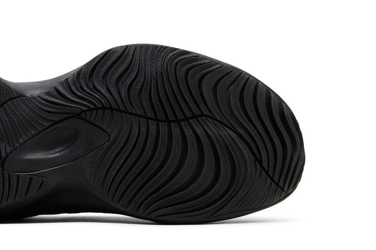 wrpd-runner-black-carbon-uwrpdcca_04
