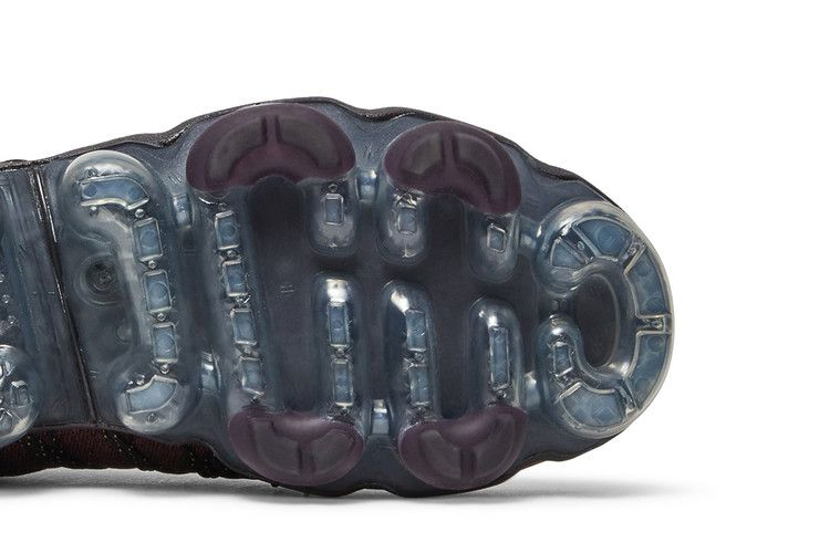 wmns-air-vapormax-run-utility-burgundy-crush-aq8811-600_04