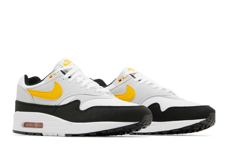 air-max-1-white-university-gold-fd9082-104_07
