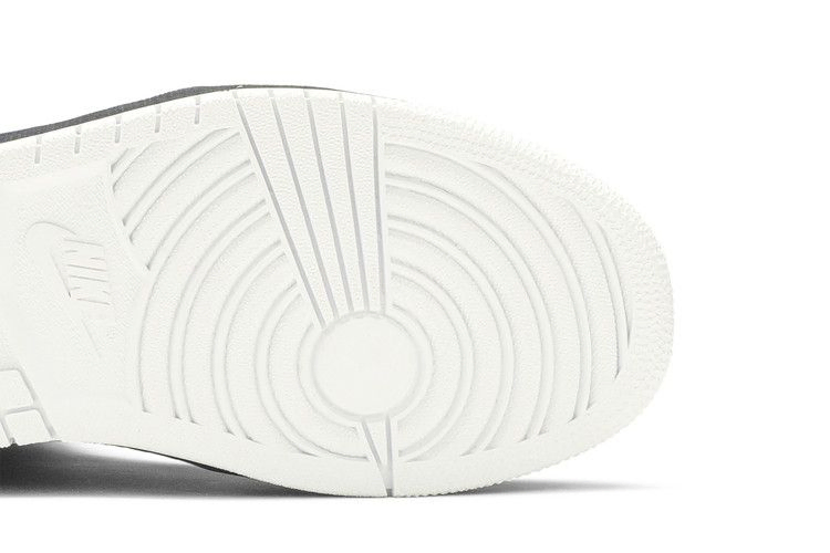 Кроссовки Air Jordan 1 Retro High OG 'Perforated'